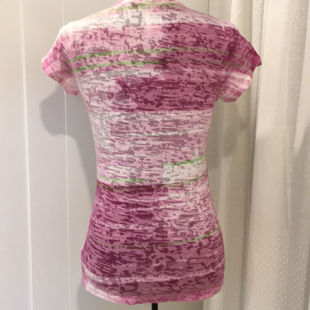 The north face top tee size medium - Picture 7 of 16